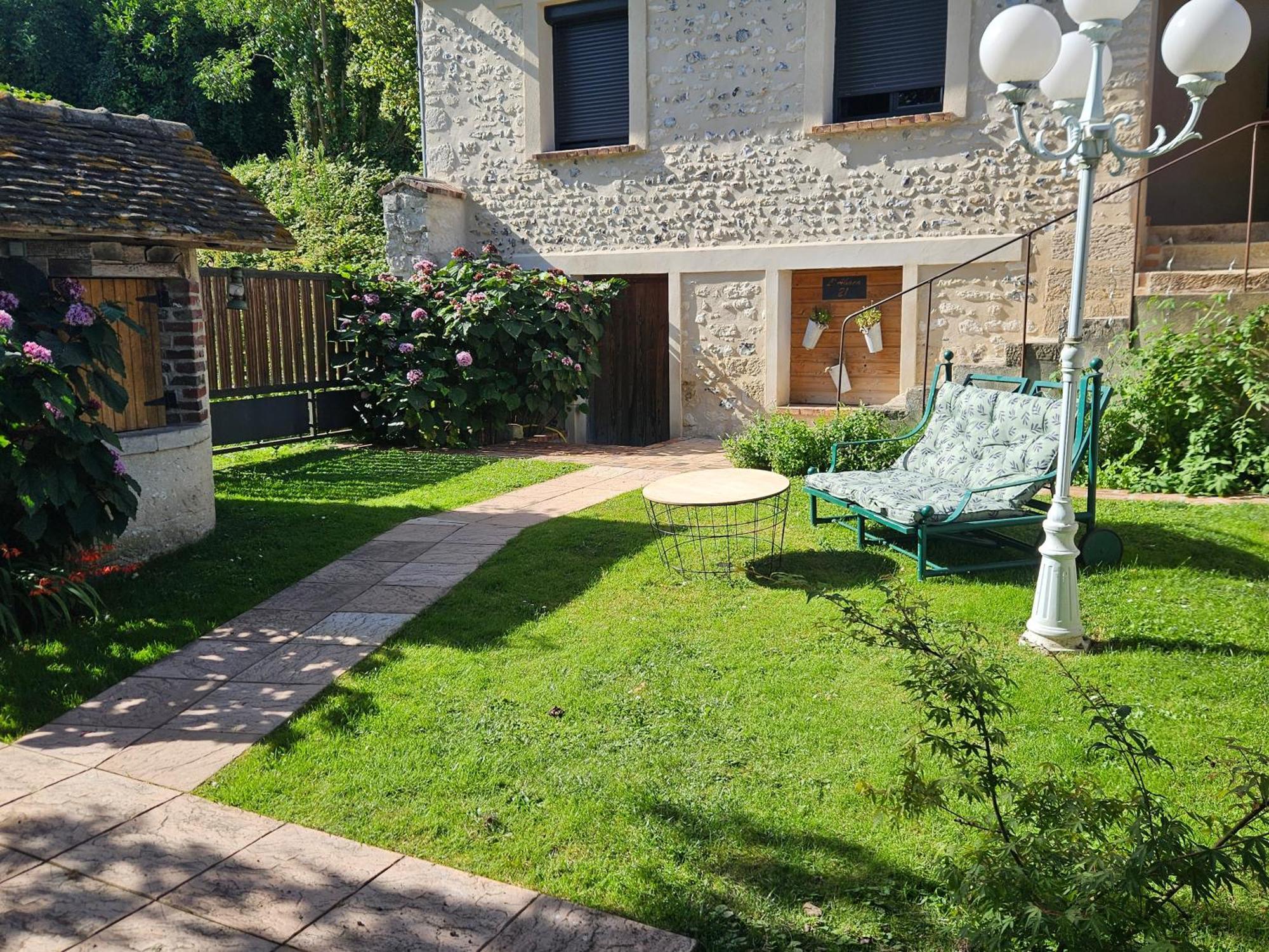 L'Abaca 21 Daire Sainte-Genevieve-les-Gasny Dış mekan fotoğraf